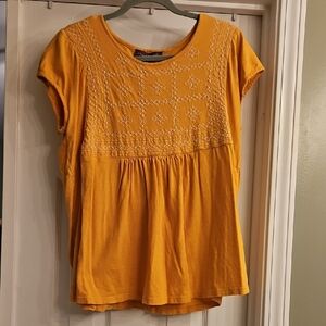 Gloria Vanderbilt Mustard Yellow Embroidered Tunic